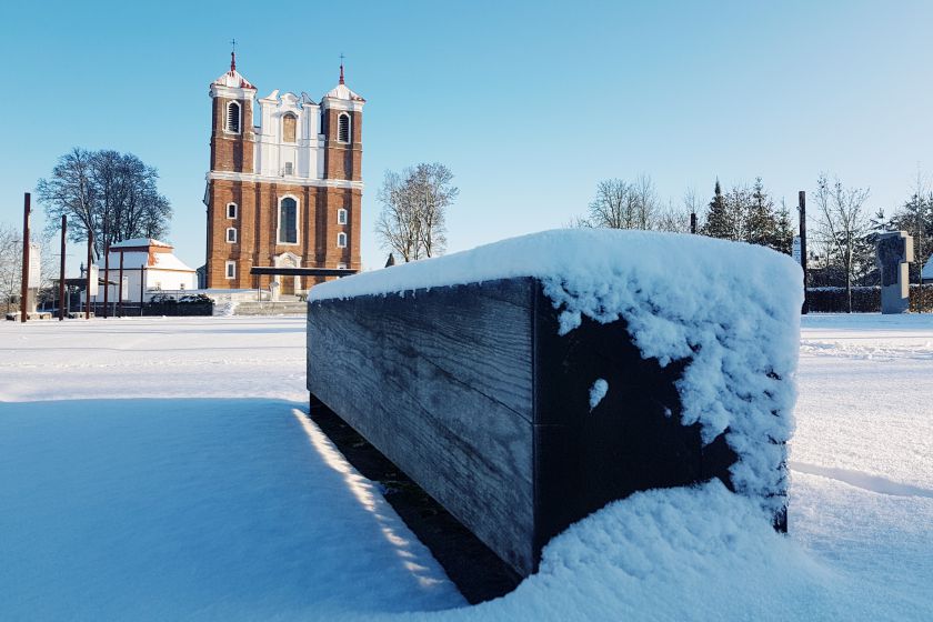 Advento stotelė: Šiluva kviečia pabėgti iš šurmulio ir patirti šviesų Kalėdų laukimą 