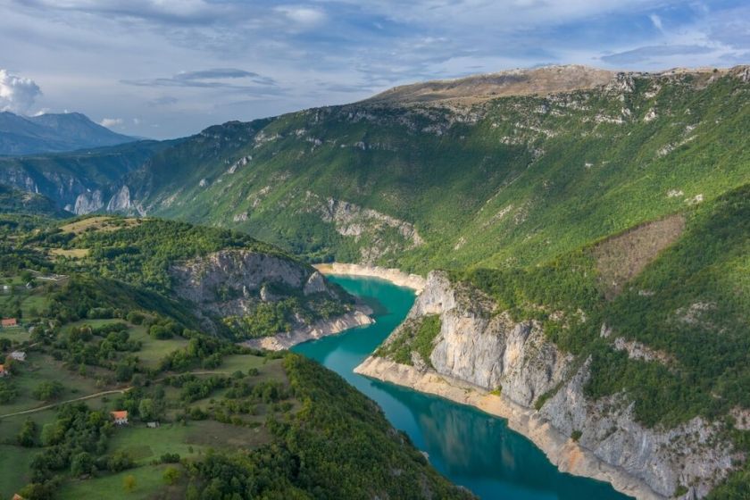 Atostogų kryptis, užkariavusi lietuvių širdis: palūdimiai ir gamta – kaip iš atviruko